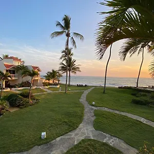 Apartahotel Beachfront At Nanny Estate C-5